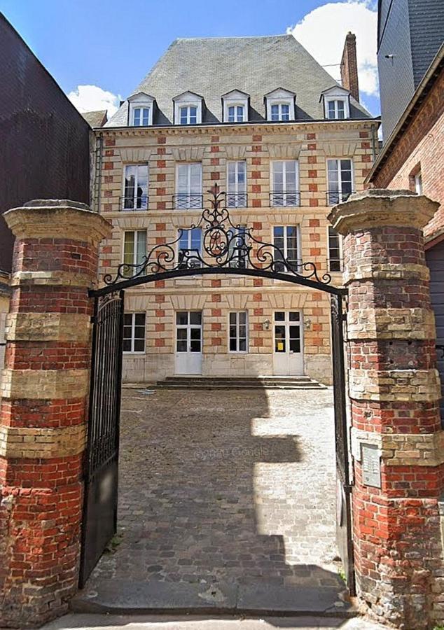 Studio Louis XIII Руан Экстерьер фото